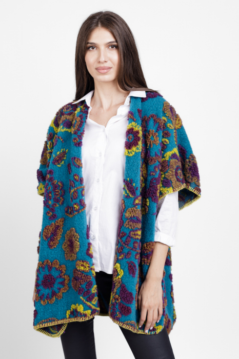 Blazer poncho cu detali colorate turcoaz, cu lana naturala