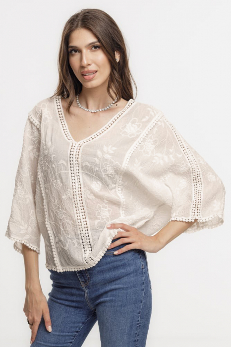 Bluza brodata cu maneca fluture din dantela de bumbac, bej