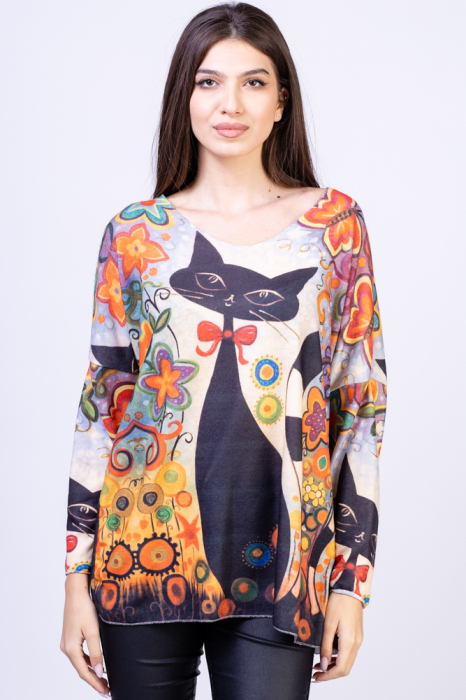 Bluza catifelata cu imprimeu pisica cu funda rosie in gardina