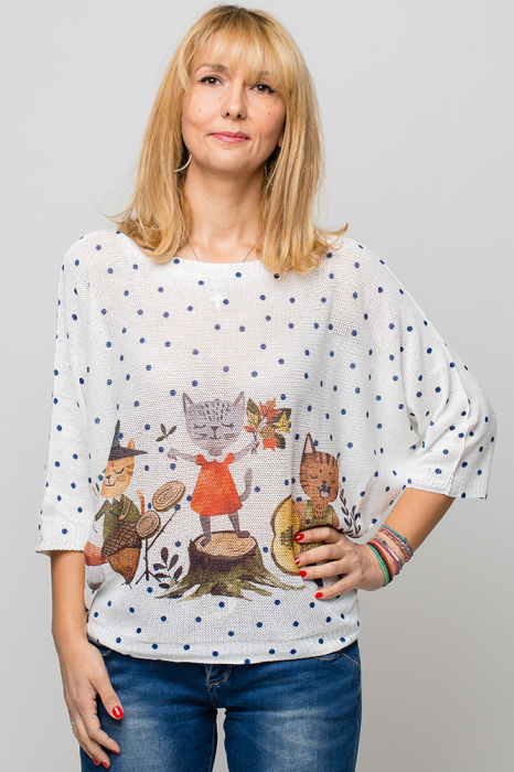 Bluza cu maneca fluture si imprimeu trei pisici