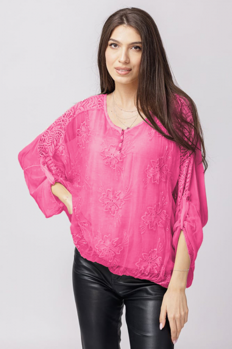 Bluza din matase naturala fucsia brodata si dantela pe spate