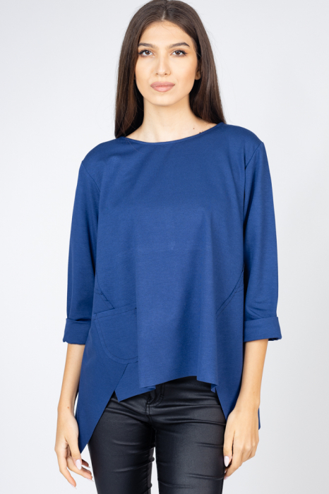 Bluza din vascoza, oversize, mai scurta in fata, albastra 158C imagine noua 2022