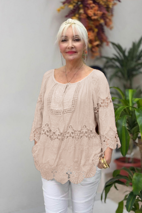 Bluza tip ie cu dantela si paiete fine incolore din matase si vascoza bej brodata