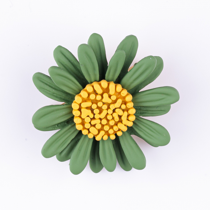 Brosa metalica floricica cu petale vopsite verde mat