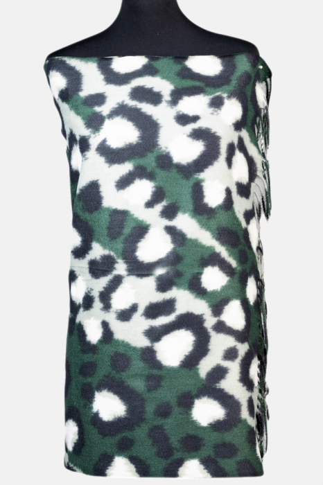 Esarfa cashmere model animal print cu nuante de verde