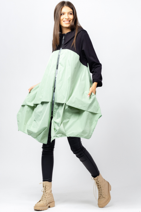 Geaca din fas verde menta si tricot negru, oversize, cu gluga