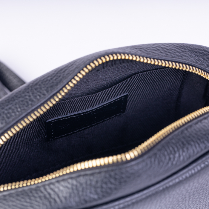 Geanta crossbody rosu inchis din piele naturala, cu ciucure din piele [4]