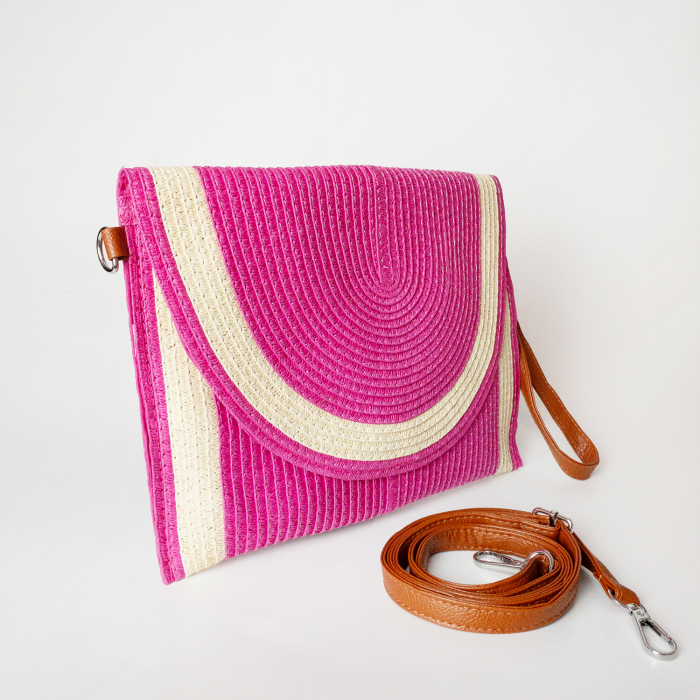 Geanta plic impletita crossbody, cu bareta de umar si de mana, fucsia cu bej