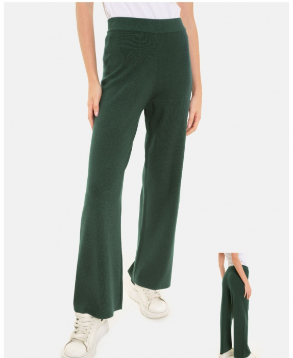 Pantaloni largi si drepti, casual, din tricotaj fin, verde inchis