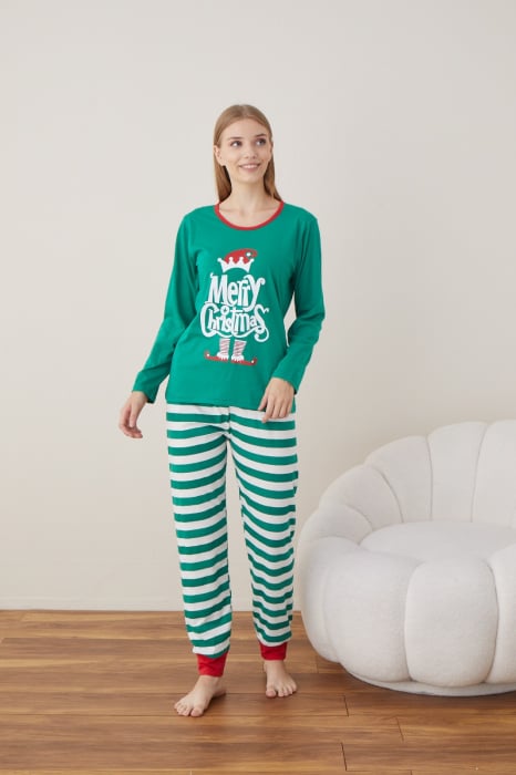 Pijama de Craciun din bumbac, doua piese cu Merry Christmas