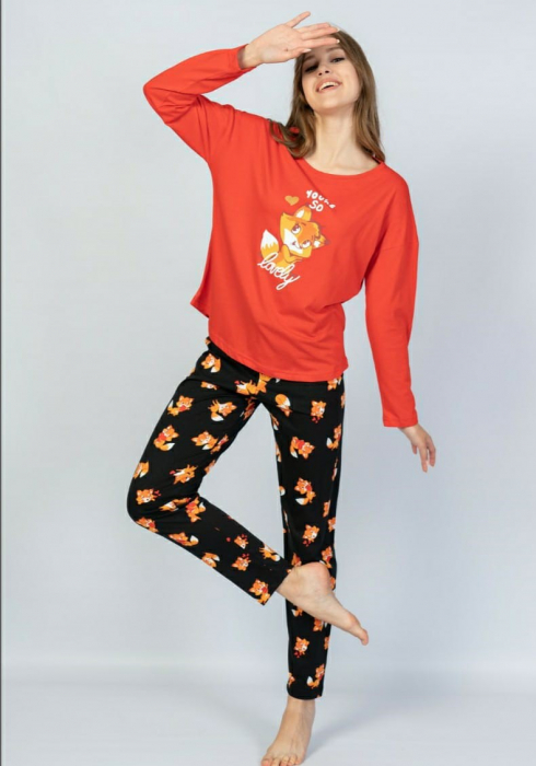 Pijama din bumbac doua piese cu imprimeu Lovely Fox , fond rosu shopika imagine noua 2022