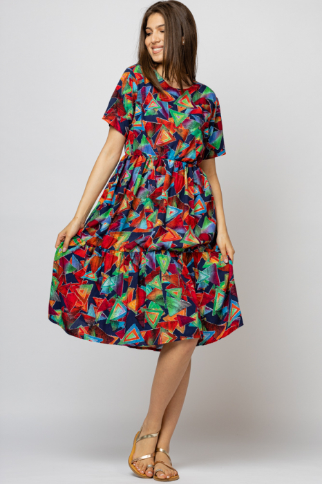 Rochie babydoll midi, cu imprimeu geometric pe fond rosu - albastru
