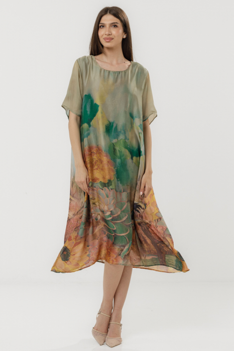 Rochie eleganta satinata A-line cu croiala lejera si imprimeu floral in tonuri bej-verde-oranj