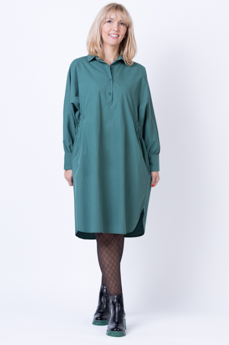 Rochie camasa din poplin satinat verde, cu elastic lateral