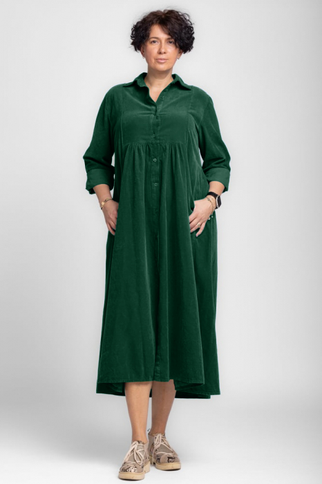 Rochie camasa verde inchis din catifea reiata, taiata in talie