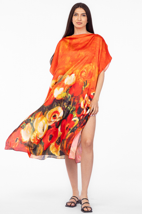 Rochie de plaja lunga tip poncho din matase cu imprimeu floral pe fond portocaliu