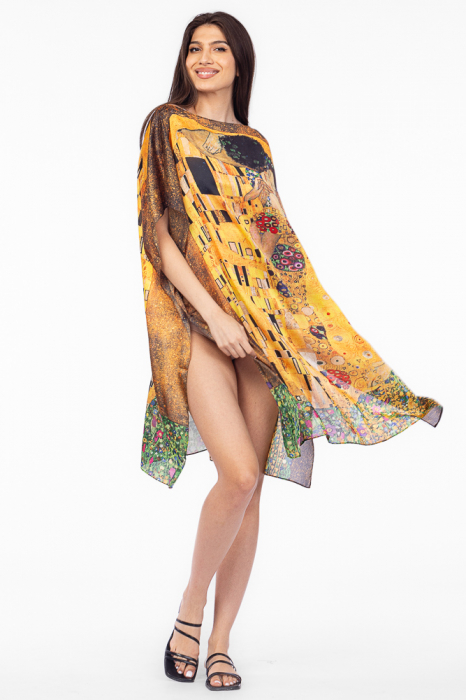 Rochie de plaja tip poncho din matase cu reproducere dupa Sarutul de Gustav Klimt