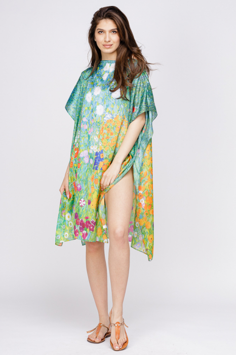 Rochie de plaja tip poncho din matase cu reproducere dupa camp cu maci de claude monet