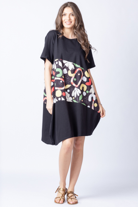 Rochie lalea asimetrica cu bust negru si imprimeu cu flori si frunze