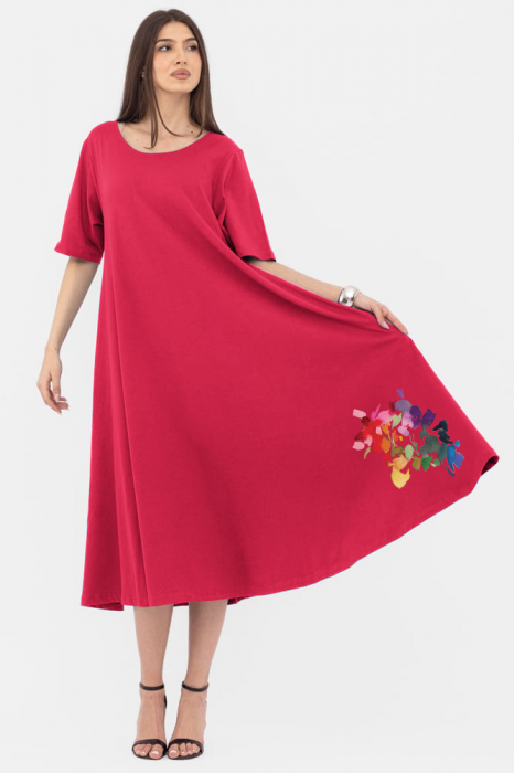Rochie lunga A-line, fucsia inchis, cu imprimeu floare stilizata cu petale multicolore