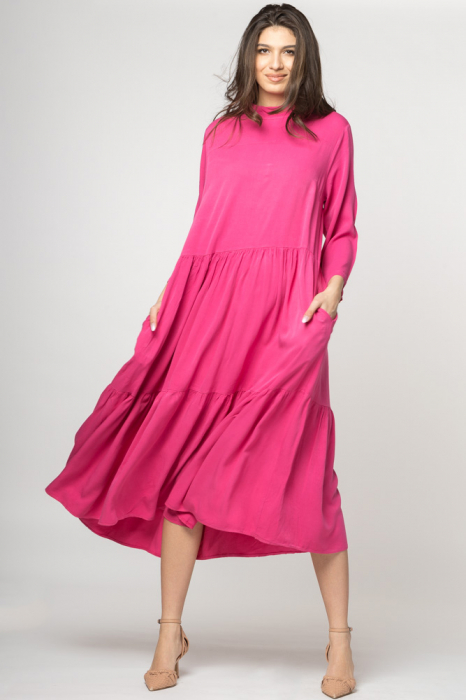 Rochie lunga fucsia din vascoza, cu doua volane