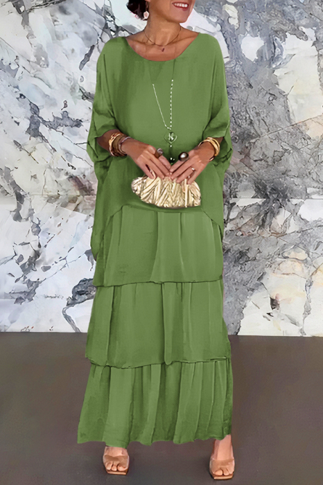 Rochie lunga suprapusa din matase si vascoza, cu trei volane mari si maneca cazuta, verde oliv