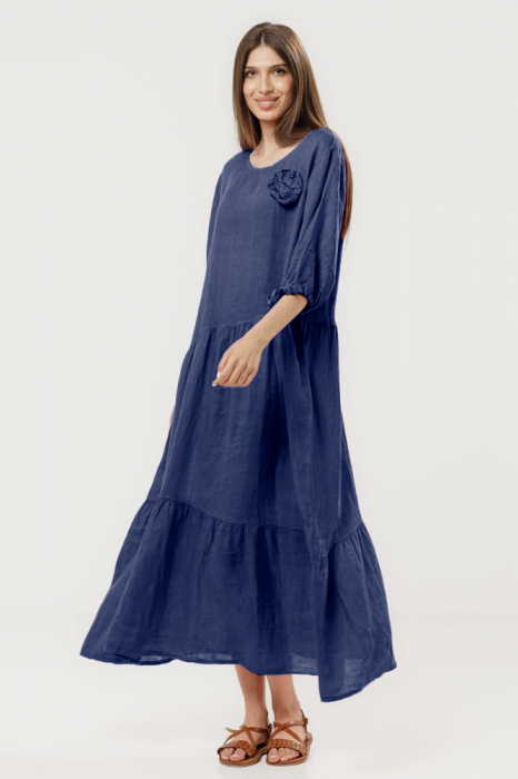 Rochie maxi de vara din in albastru marin cu croi lejer si floare decorativa