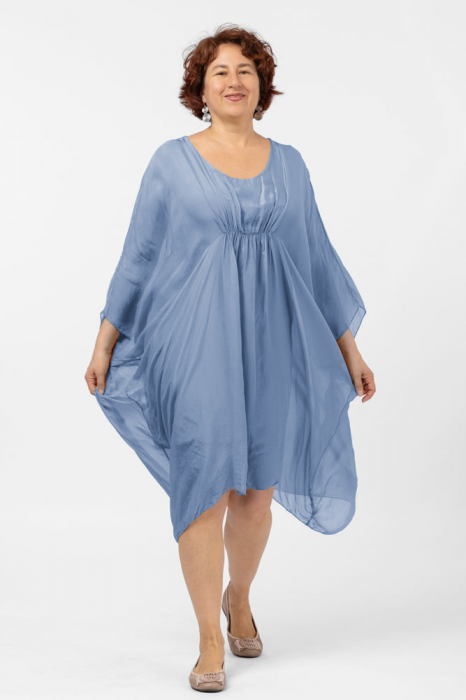 Rochie midi in colturi, ampla, din matase naturala, cu detaliu sub bust, albastru jeans