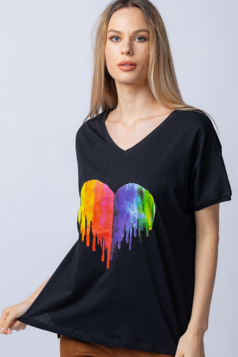 Tricou negru cu imprimeu inima topita multicolora, din bumbac