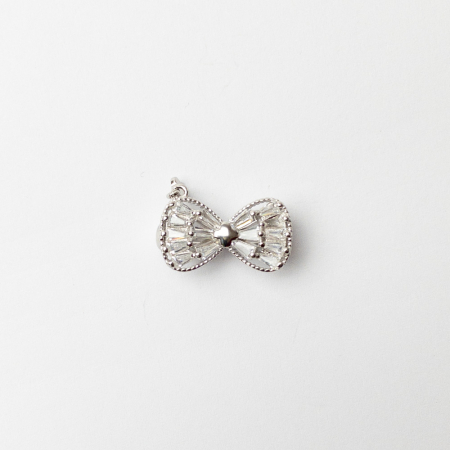 Broșe - Brosa fundita miniaturala din argint 925 cu pietre foarte fine de cubic zirconia