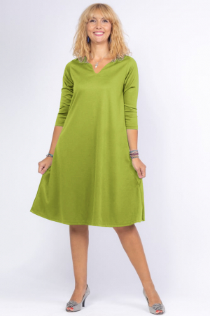 Rochii Elegante & Office - Rochie uni verde deschis `A line` midi, cu decolteu traditional