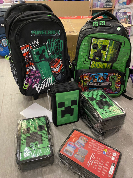 https://gomagcdn.ro/domains/siashop.ro/files/product/medium/ghiozdan-troler-minecraft-metro-art-boom-rucsac-scolar-cu-roti-geanta-de-46-cm-702398.png [7]