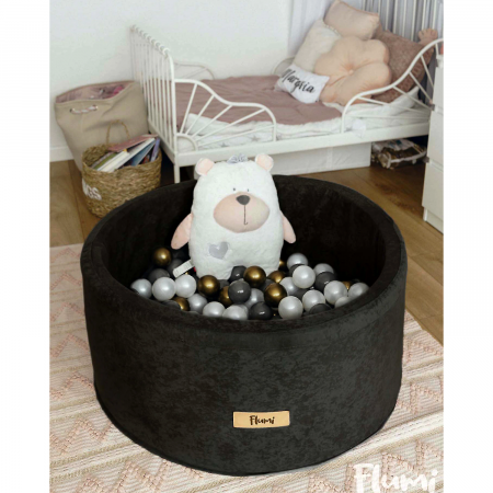Piscina Uscata Pentru Copii Negru 90X40cm cu 200 bile incluse Flumi FM3302913 [1]