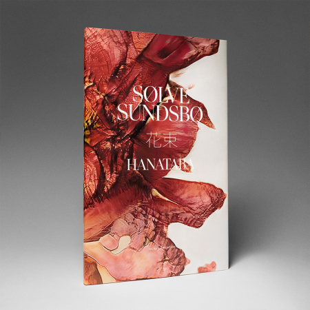 Hanataba Sølve Sundsbø Photo Book [7]
