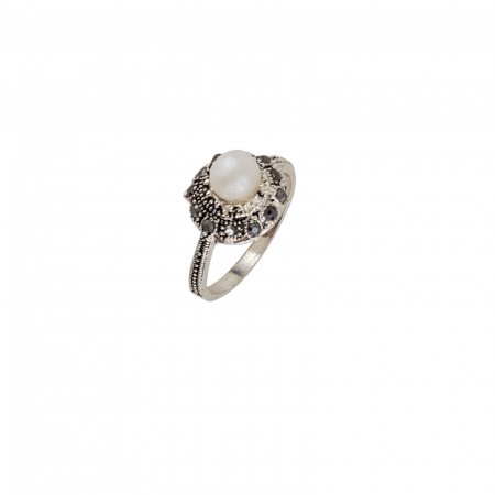 Inel Argint 925% cu marcasite si perla centrala de 7mm [0]