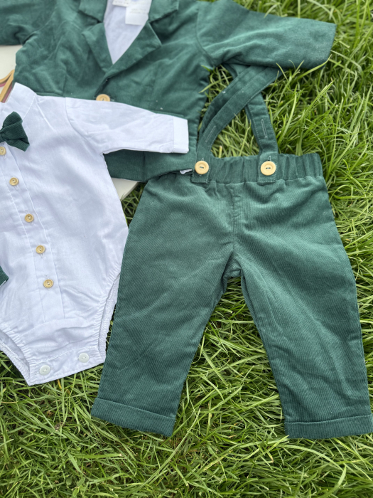 Costum botez din catifea raiata verde- 3 piese [3]