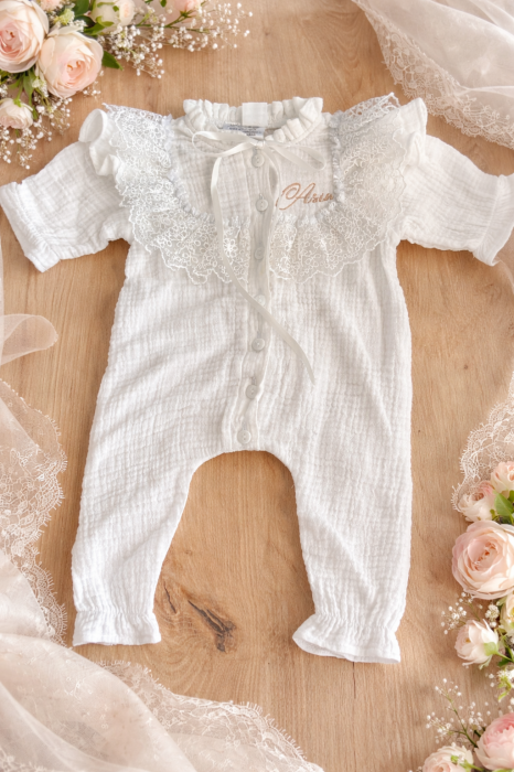 Set nou-nascut alb personalizat cu broderie [2]