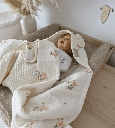 Camera bebelusului - Prosop flori