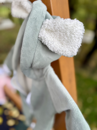 Salopeta baietei din catifea cu blanita khaki [2]