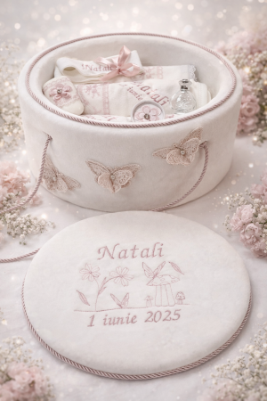 Trusou botez - alb cu fluturi si flori roz [1]