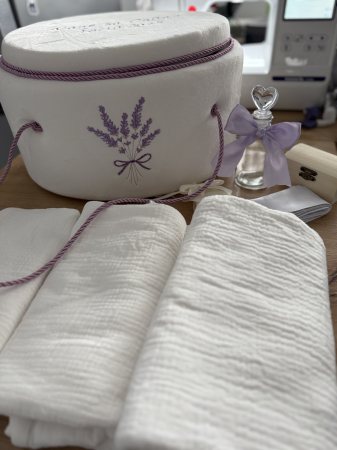 Trusou botez White Lavender [1]