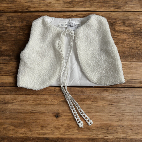 Fetite  - Vesta fetite White
