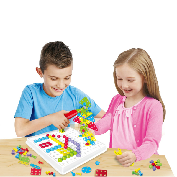 Set de jocuri cu piese de constructie [10]