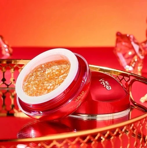 Crema de fata regeneratoare hidratanta Dragon's Blood cu efect de fermitate, 30 g [3]