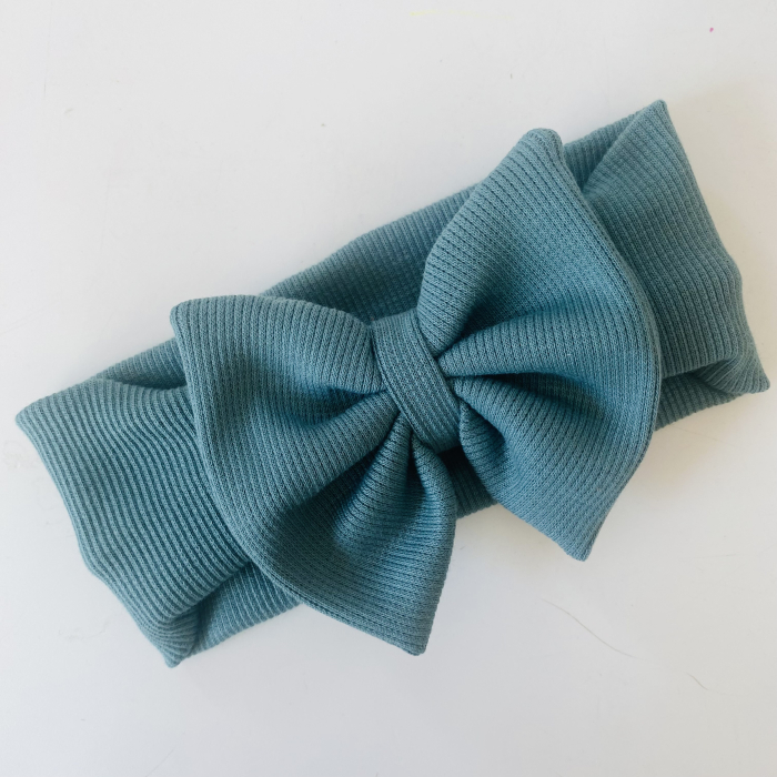 Audrey Old green Bow [1]