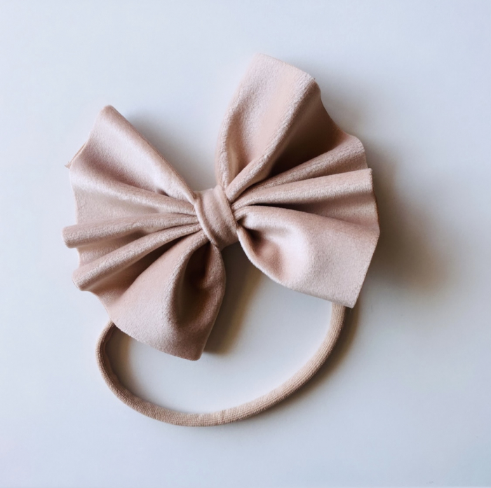 Gloria Pink Couture Bow [1]