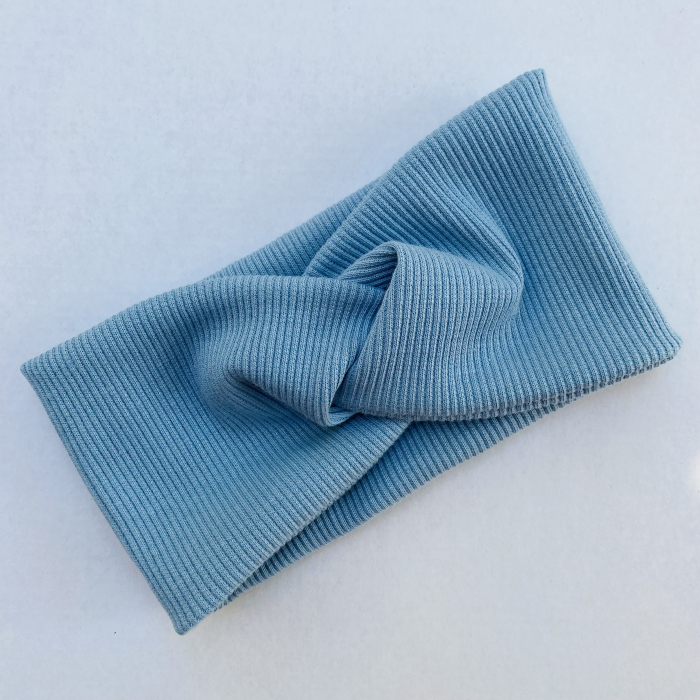 Lily Blue jeans Bow [1]