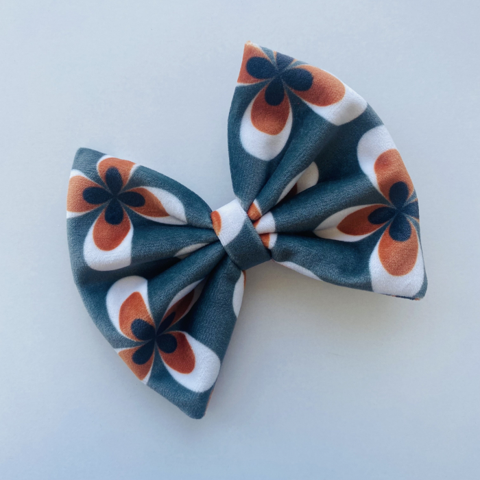 Zoe Green Flower - Clips [2]