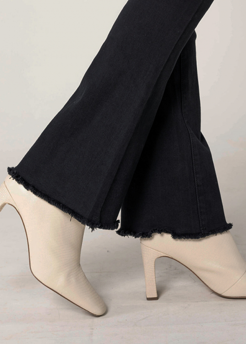 Blugi Dama Evazati BoatCut Nina Carter Negri P218-8A M10 [5]