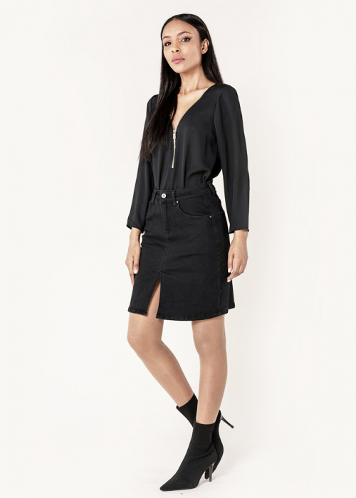 Fusta scurta neaga de denim P213 M10 [3]
